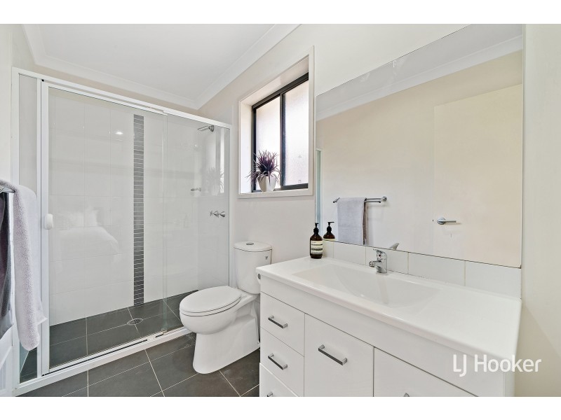 94 Refshauge Crescent, Macgregor ACT 2615