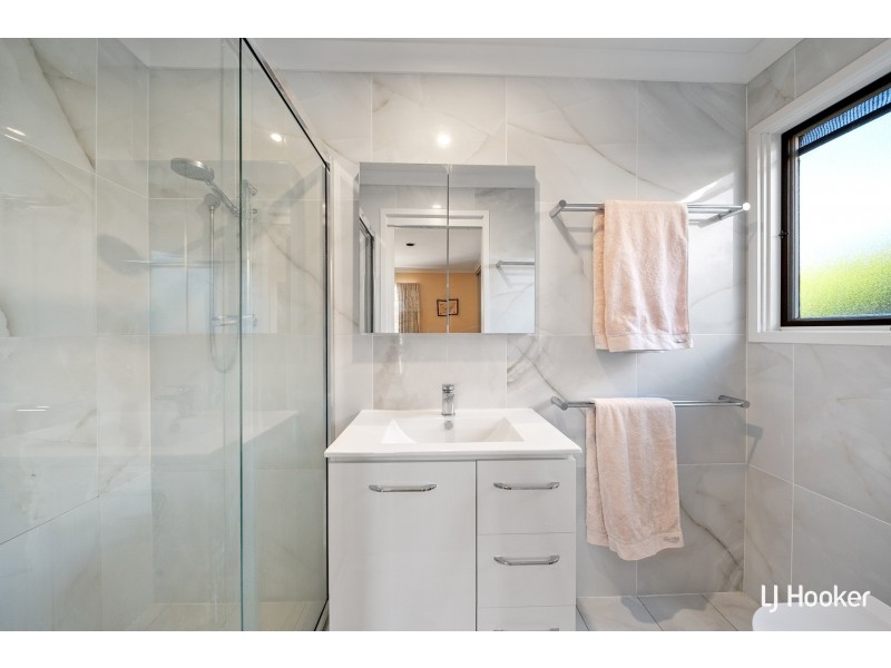 8 Hayden Close, Florey ACT 2615