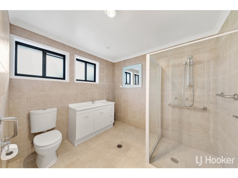 47 Molesworth Street, Watson ACT 2602