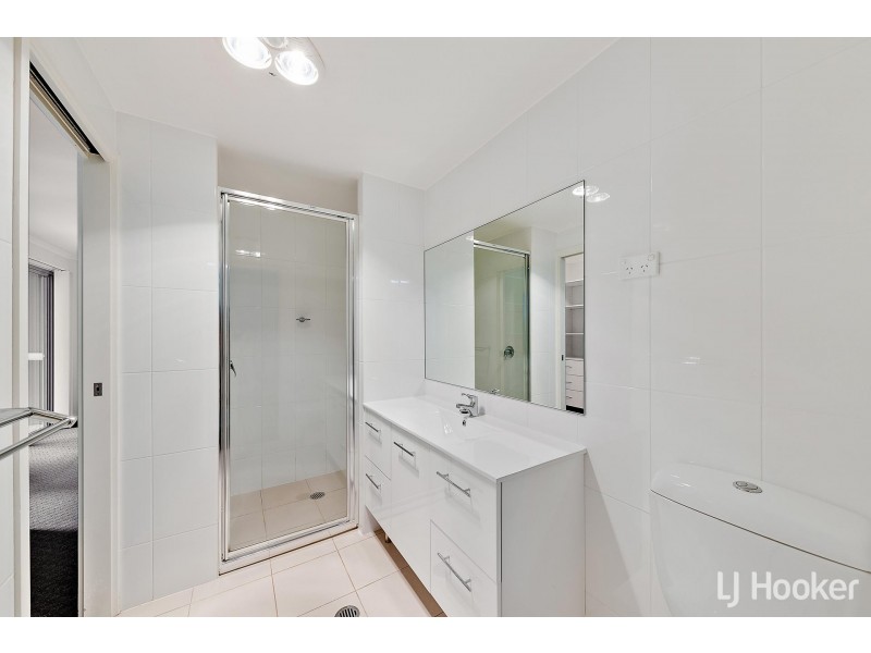 32/21 Wiseman Street, Macquarie ACT 2614