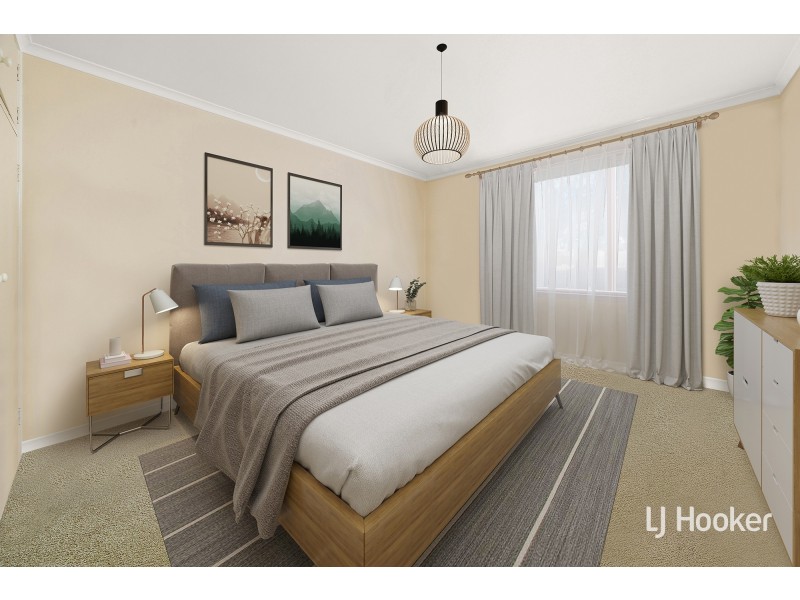 17 Osburn Drive, Macgregor ACT 2615