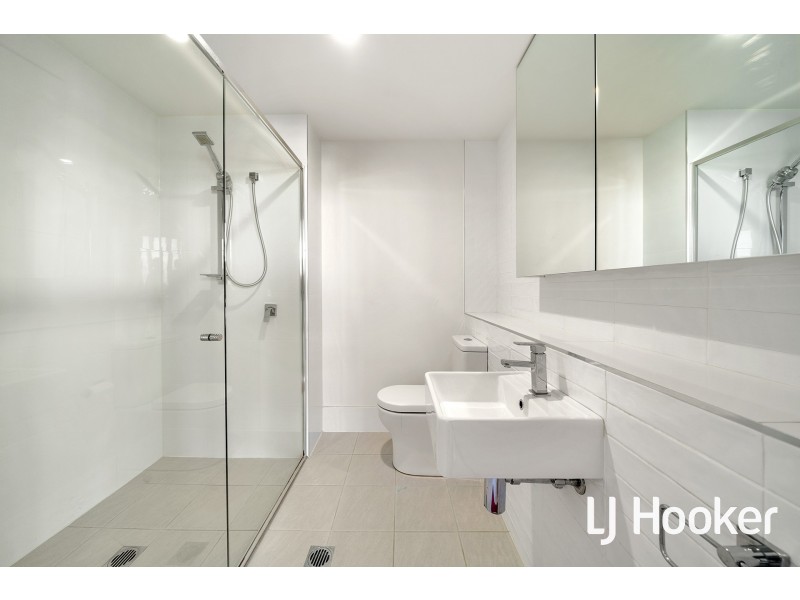 215/1 Anthony Rolfe Avenue, Gungahlin ACT 2912