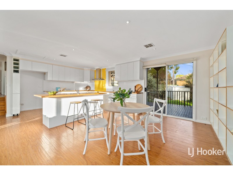 8 Harland Place, Flynn ACT 2615