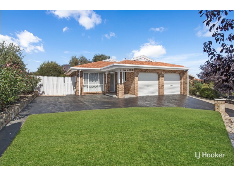 18 Leita Court, Ngunnawal ACT 2913