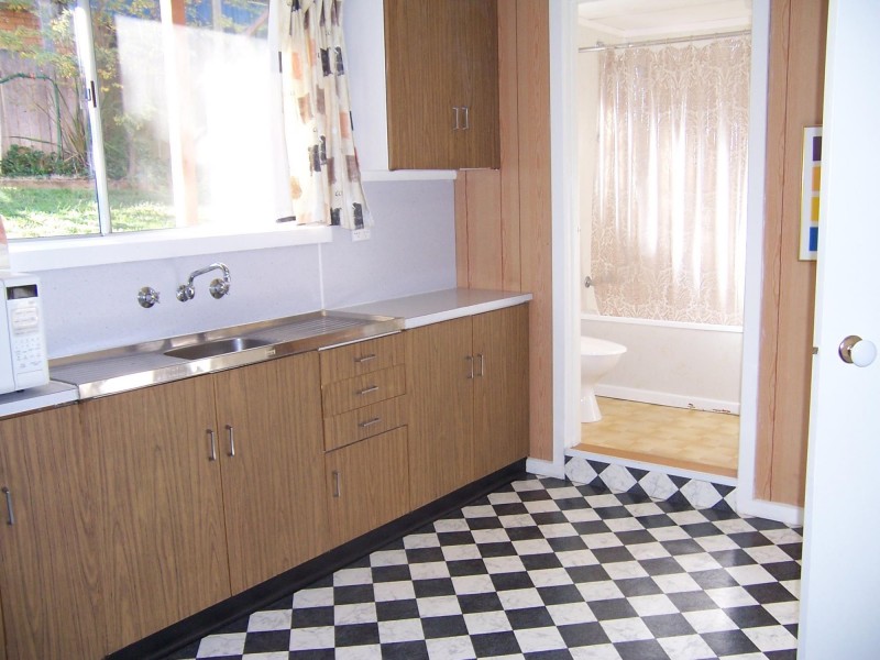 19C Barber Crescent, Flynn ACT 2615