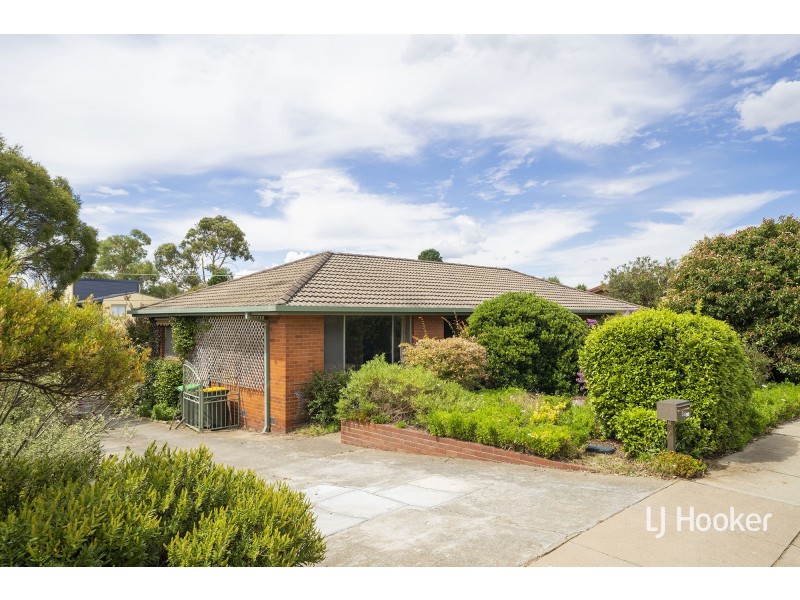 34 Belconnen Way, Page ACT 2614