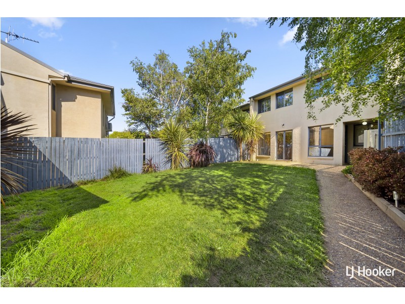 101 Sugarloaf Circle, Palmerston ACT 2913