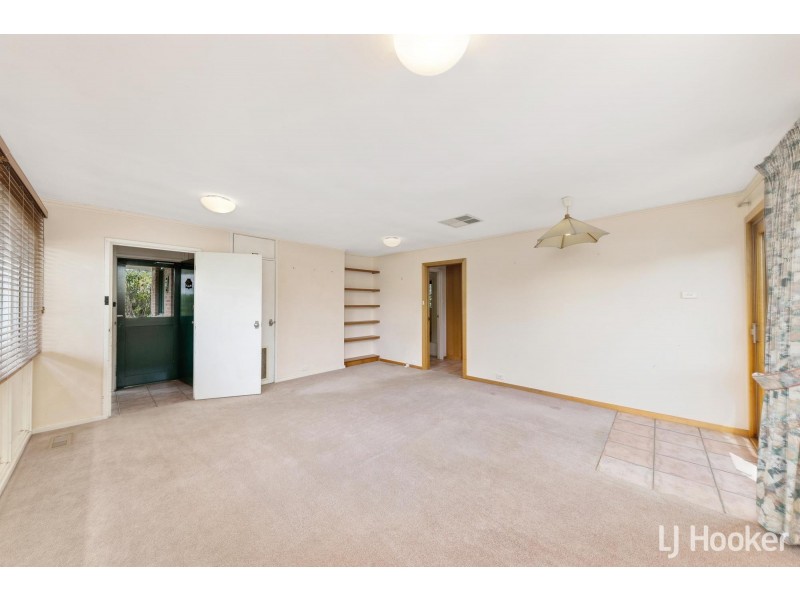13 Lambert Street, Lyneham ACT 2602