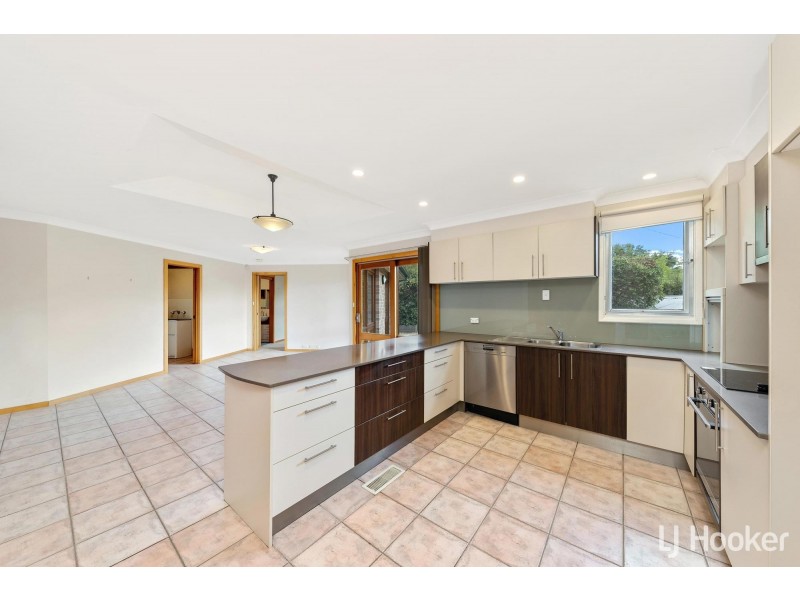 13 Lambert Street, Lyneham ACT 2602