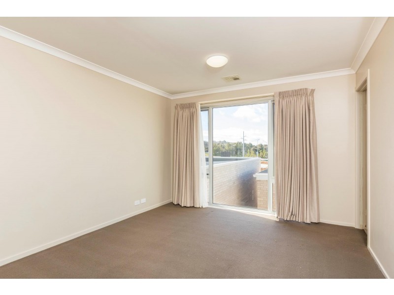42/101 Kinloch Circuit, Bruce ACT 2617