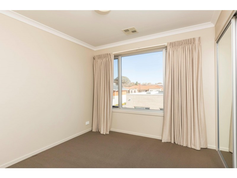 42/101 Kinloch Circuit, Bruce ACT 2617
