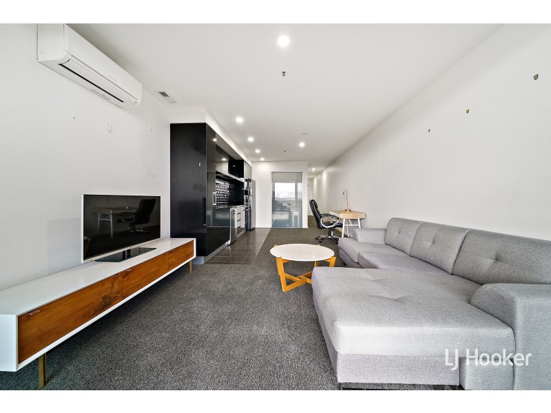 2114/120 Eastern Valley Way, Belconnen ACT 2617