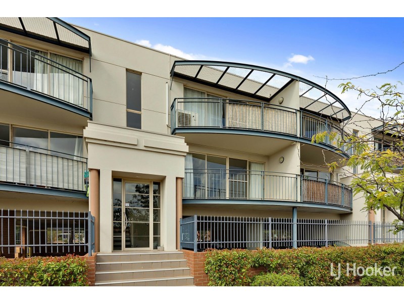 2/2 Ranken Place, Belconnen ACT 2617