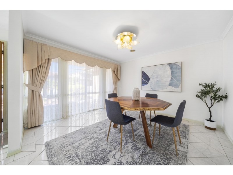 8 Coolgardie Street, Dunlop ACT 2615