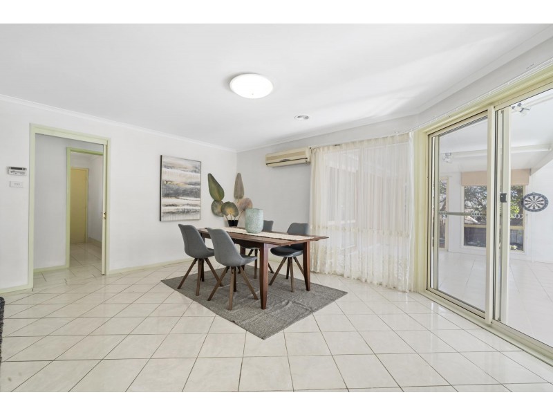 8 Coolgardie Street, Dunlop ACT 2615