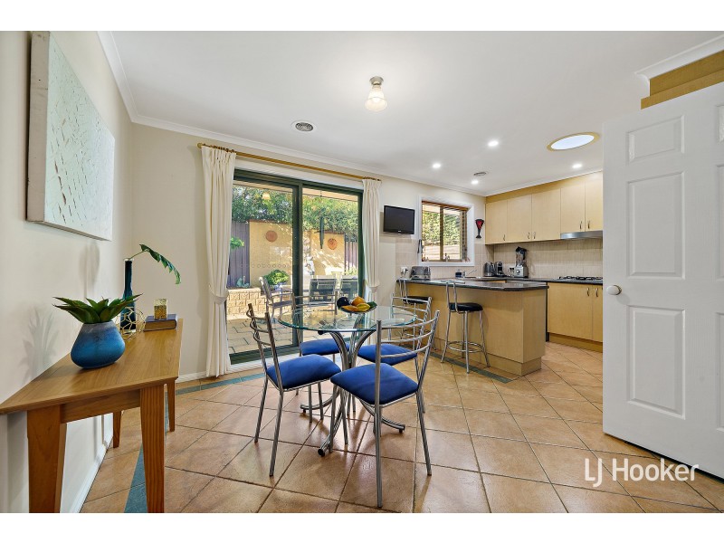 17 Lange Place, Bruce ACT 2617