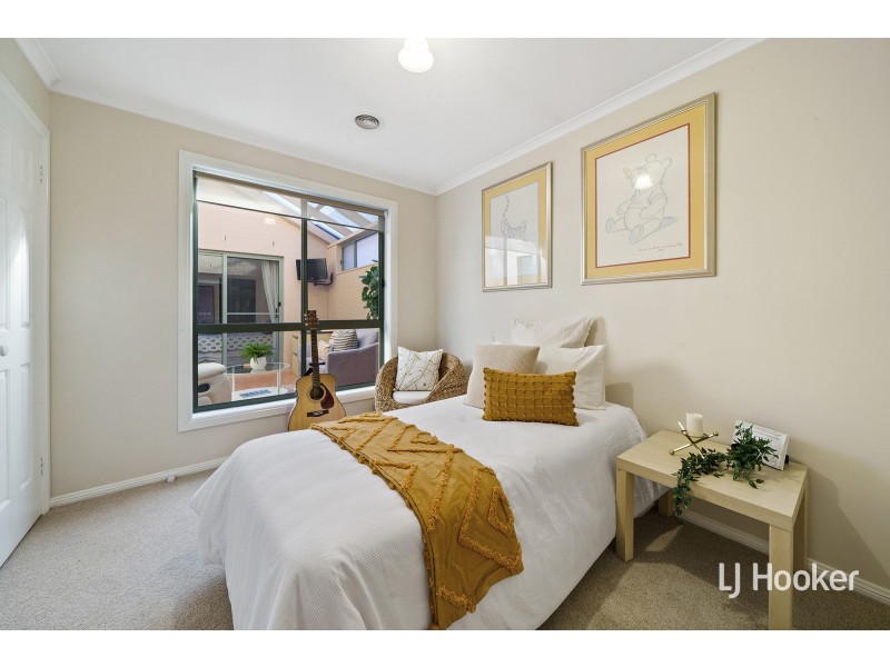 17 Lange Place, Bruce ACT 2617
