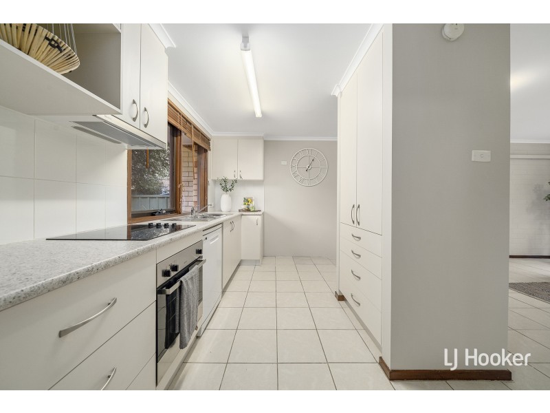 28 Renny Place, Belconnen ACT 2617