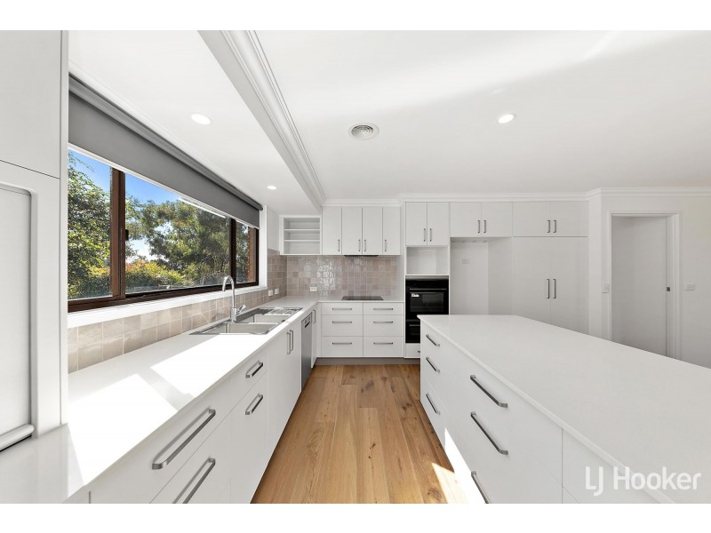 5 Downing Place, Cook ACT 2614