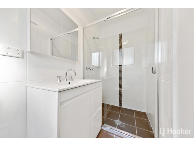 5 Downing Place, Cook ACT 2614
