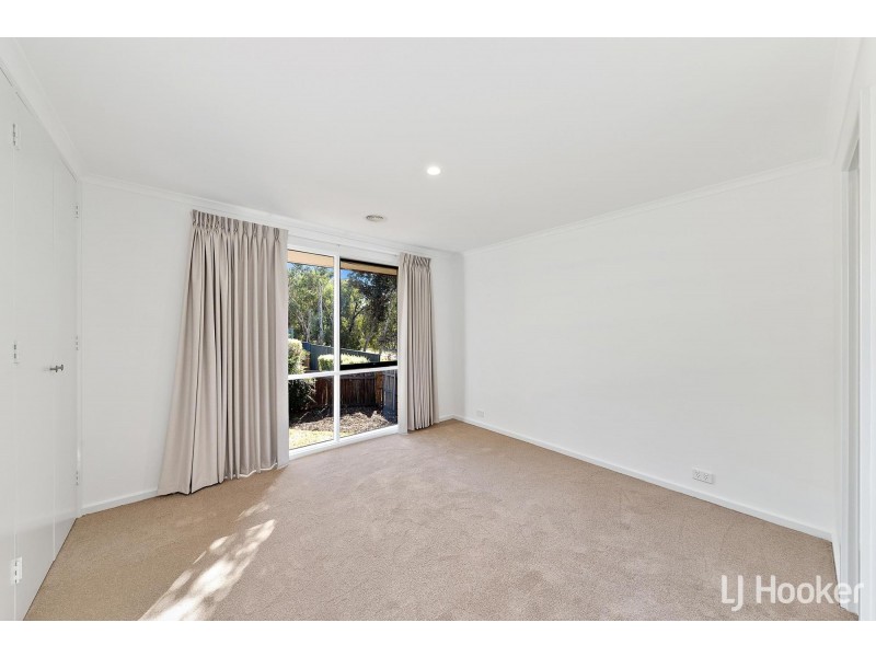 5 Downing Place, Cook ACT 2614