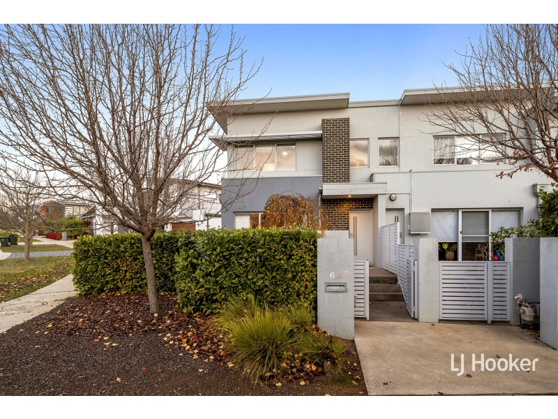6D Avenal Street, Crace ACT 2911