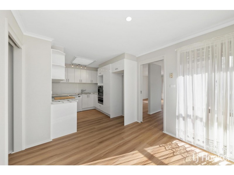34 Enright Crescent, Florey ACT 2615