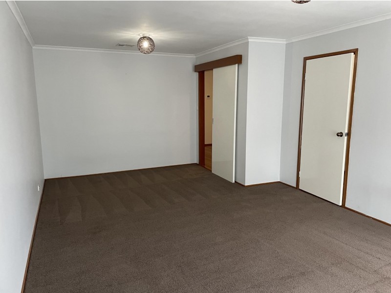 5 Foxlow Close, Palmerston ACT 2913