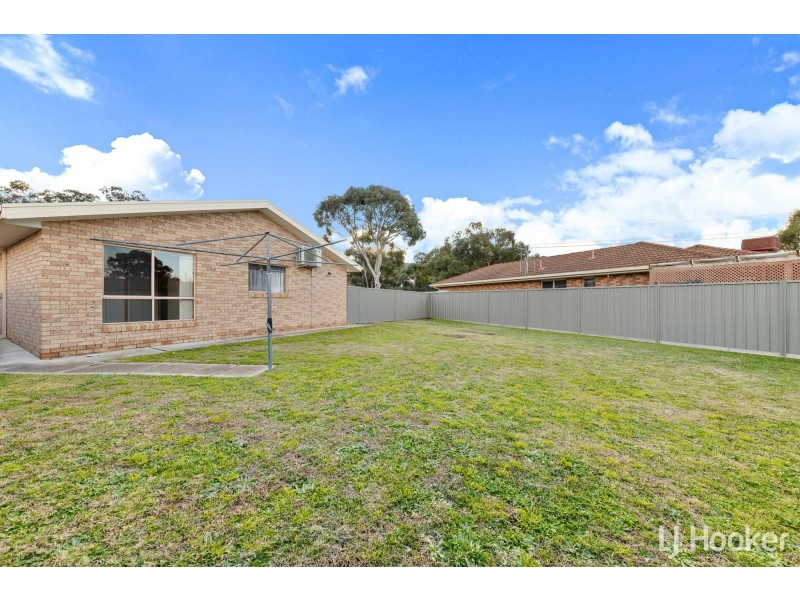 27 Murrung Crescent, Ngunnawal ACT 2913