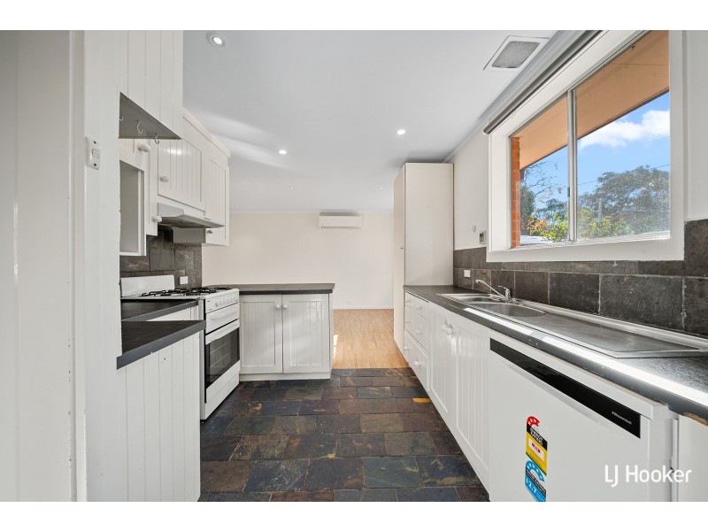 11 Sanderson Close, Flynn ACT 2615