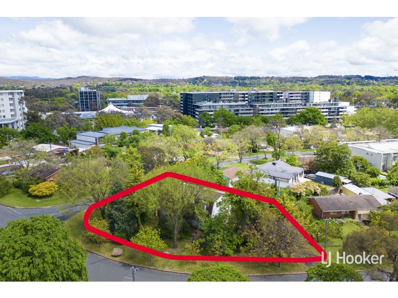 7 McGowan Street, Dickson ACT 2602