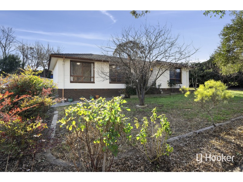 5 Chuculba Crescent, Giralang ACT 2617