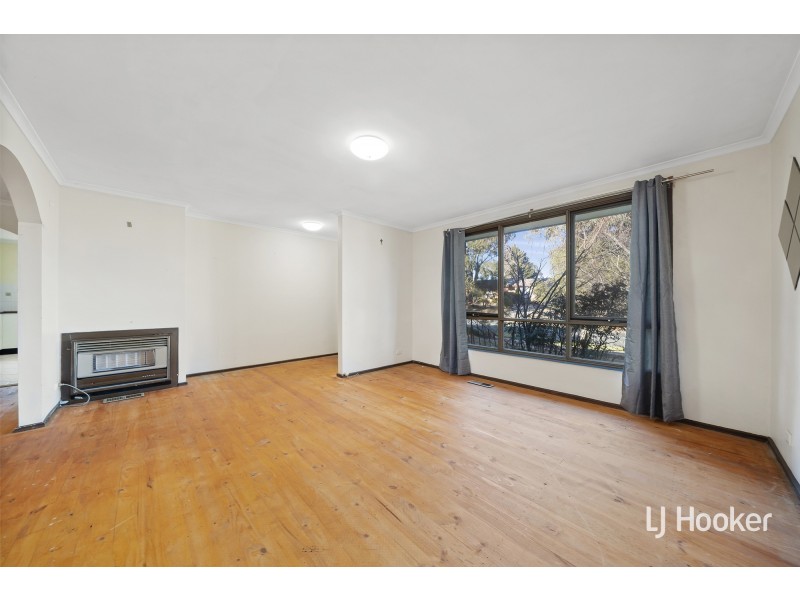 5 Chuculba Crescent, Giralang ACT 2617