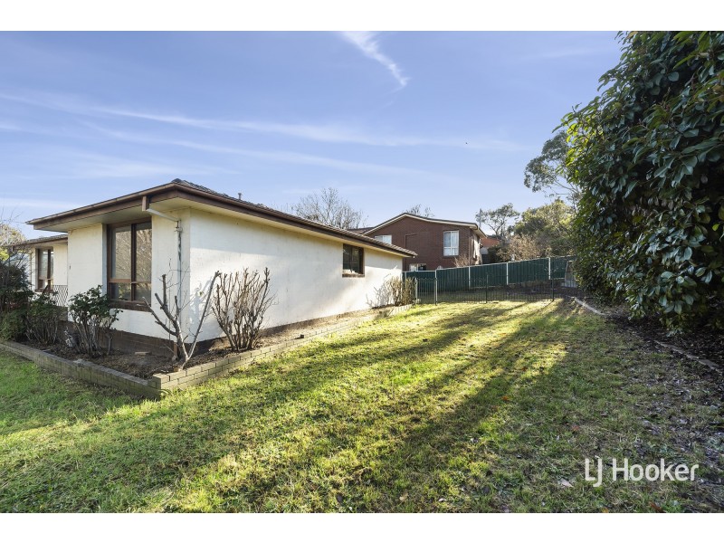 5 Chuculba Crescent, Giralang ACT 2617