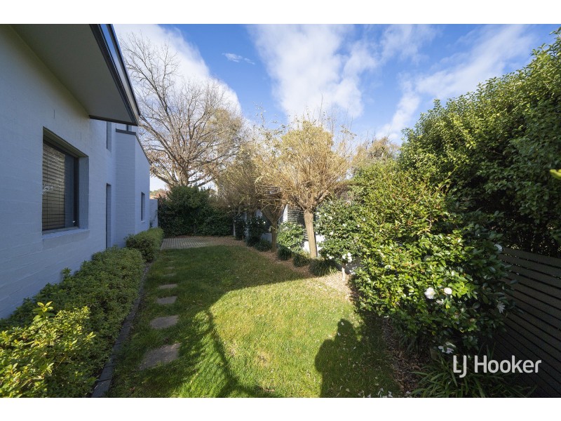 33 Keira Street, Narrabundah ACT 2604