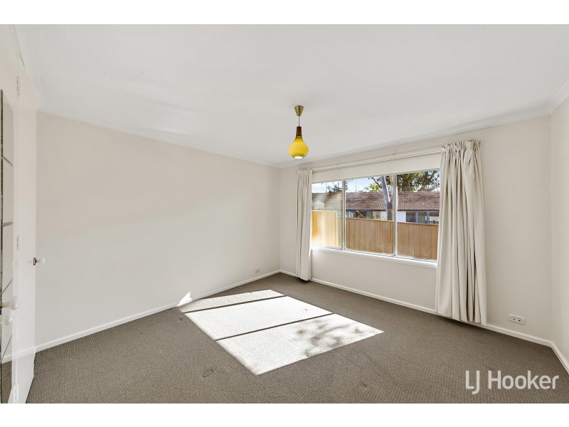 41 Belconnen Way, Weetangera ACT 2614