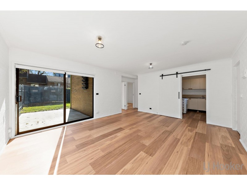33/1 Playfair Place, Belconnen ACT 2617
