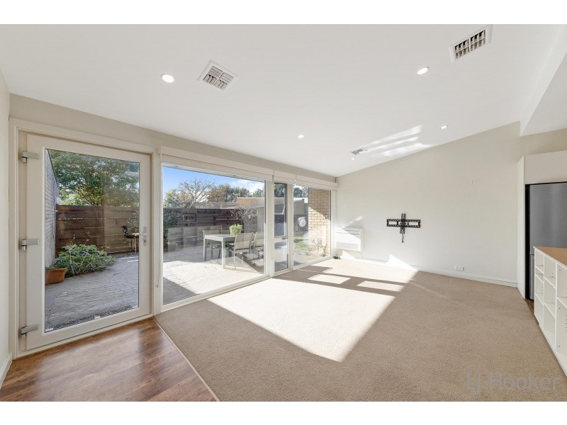 31 Southwell Street, Weetangera ACT 2614