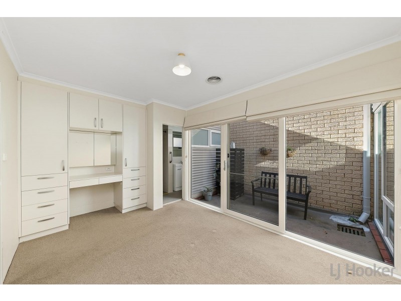 31 Southwell Street, Weetangera ACT 2614