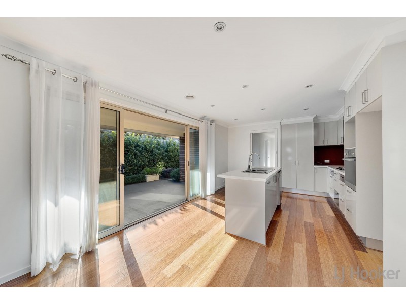 14 Muriel Stewart Circuit, Bonner ACT 2914