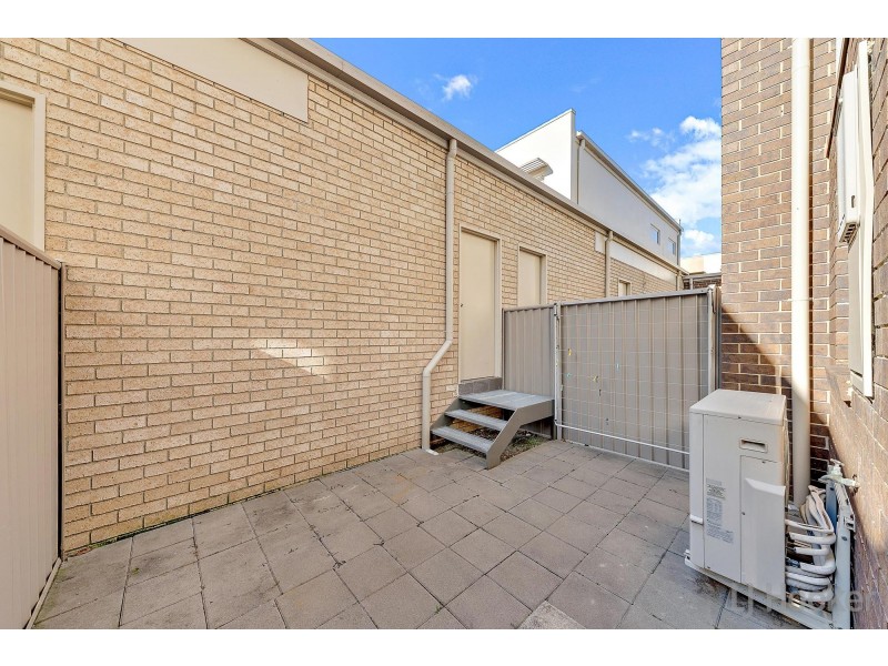 25/128 Flemington Road, Harrison ACT 2914