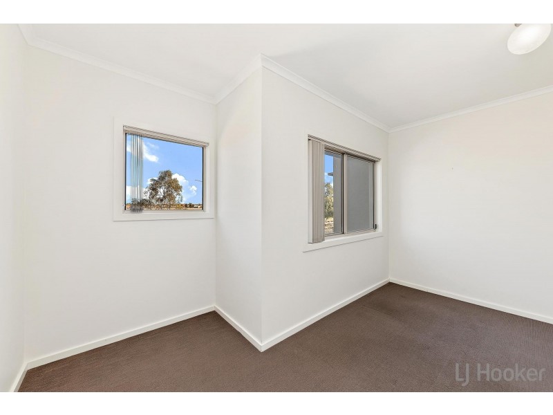 25/128 Flemington Road, Harrison ACT 2914