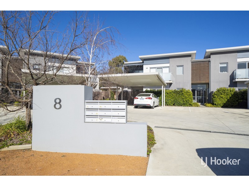 4/8 Jeff Snell Crescent, Dunlop ACT 2615