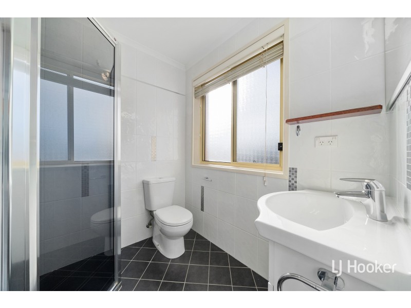 49 Wrenfordsley Place, Latham ACT 2615