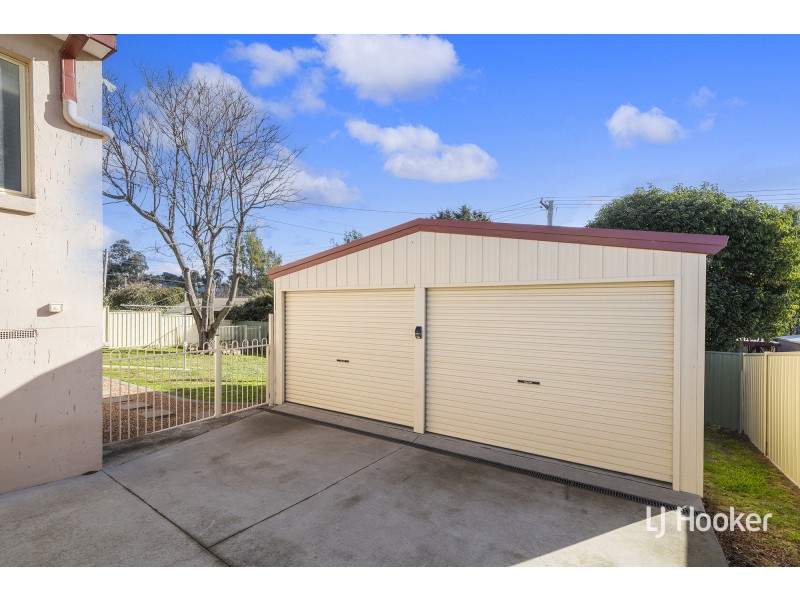 49 Wrenfordsley Place, Latham ACT 2615