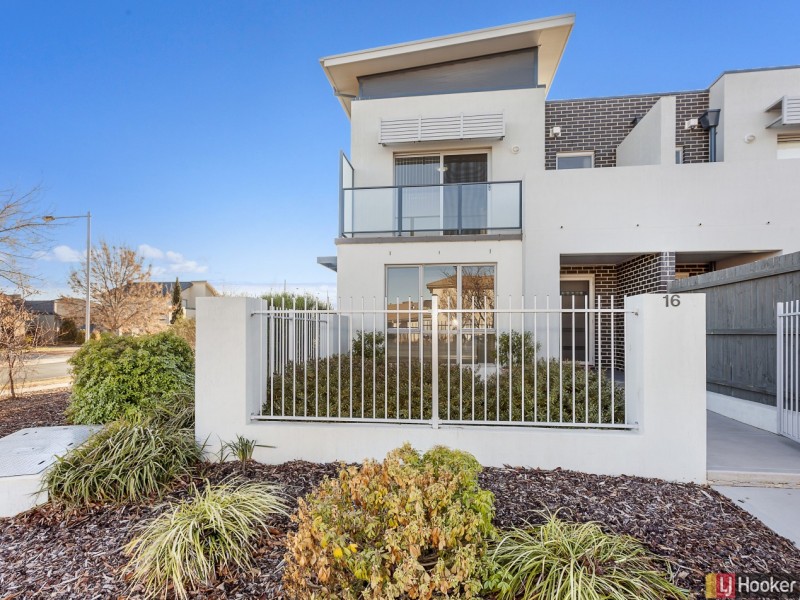 16 Mavis Latham Street, Franklin ACT 2913