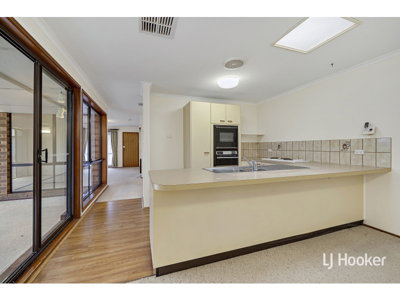 15 Burge Close, Holt ACT 2615