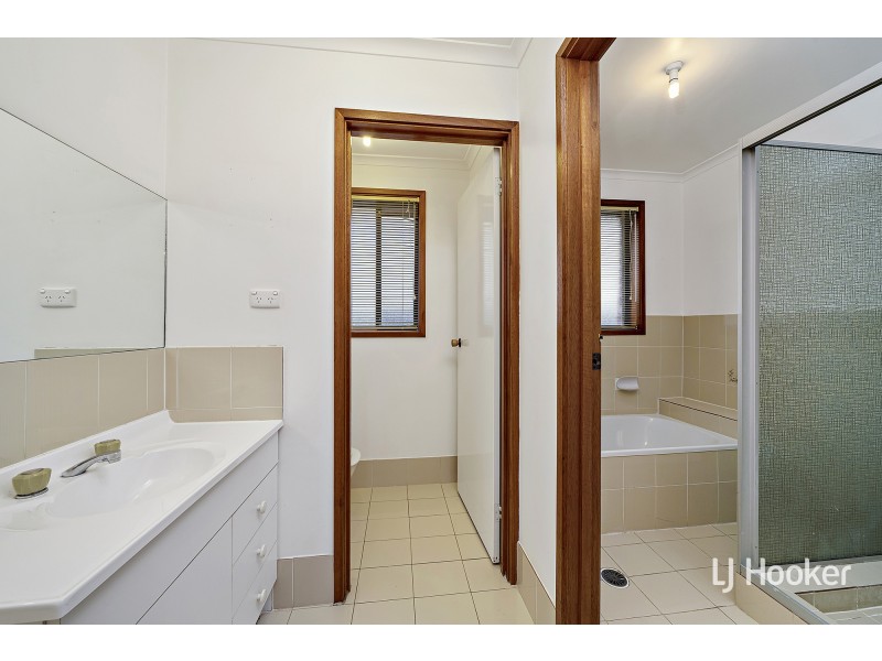 15 Burge Close, Holt ACT 2615