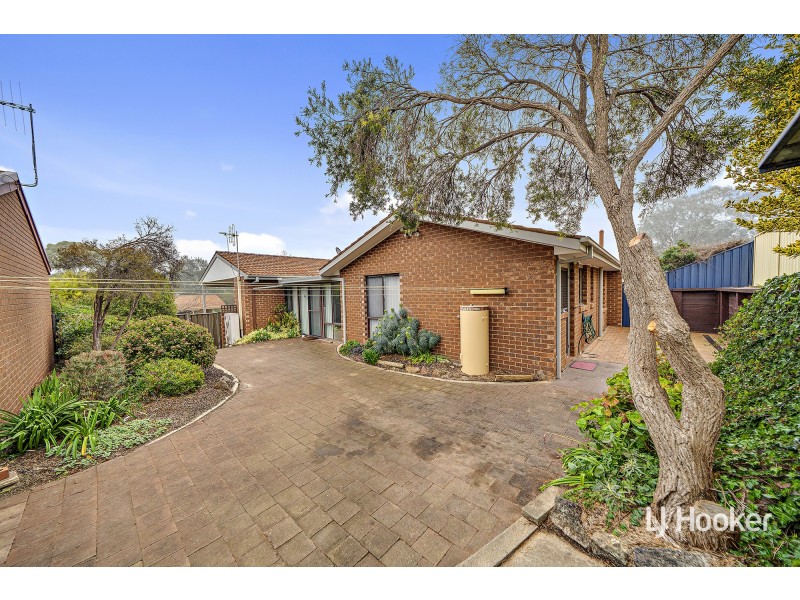 15 Burge Close, Holt ACT 2615