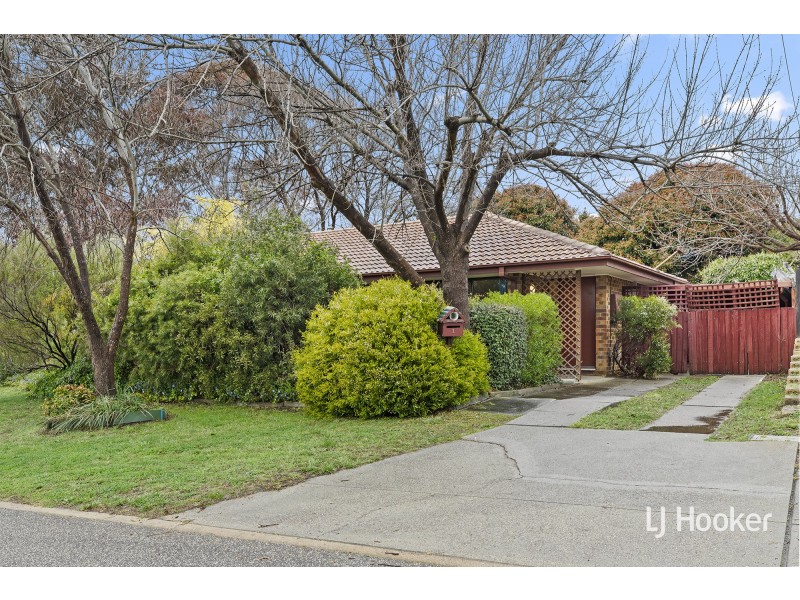 1 Marmion Place, Stirling ACT 2611